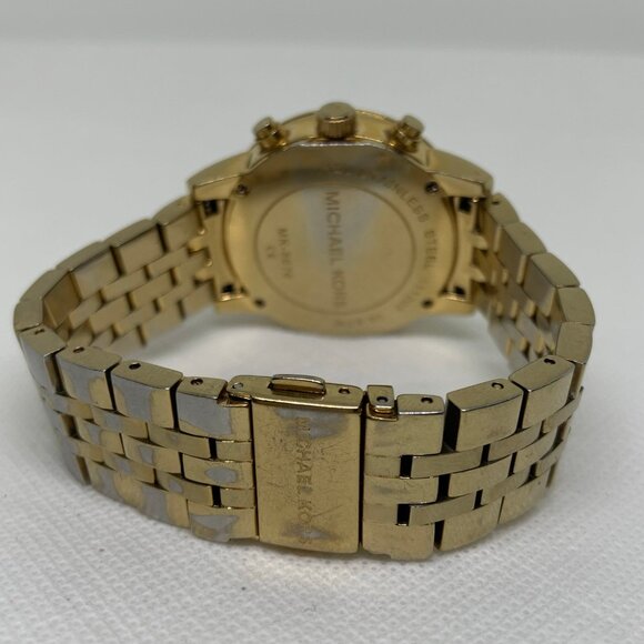 Michael Kors Women MK5676 date Chronograph Gold Tone Quartz 37mm 7” running - Picture 6 of 9
